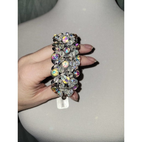 Blingy Bracelet - Picture 3 of 4